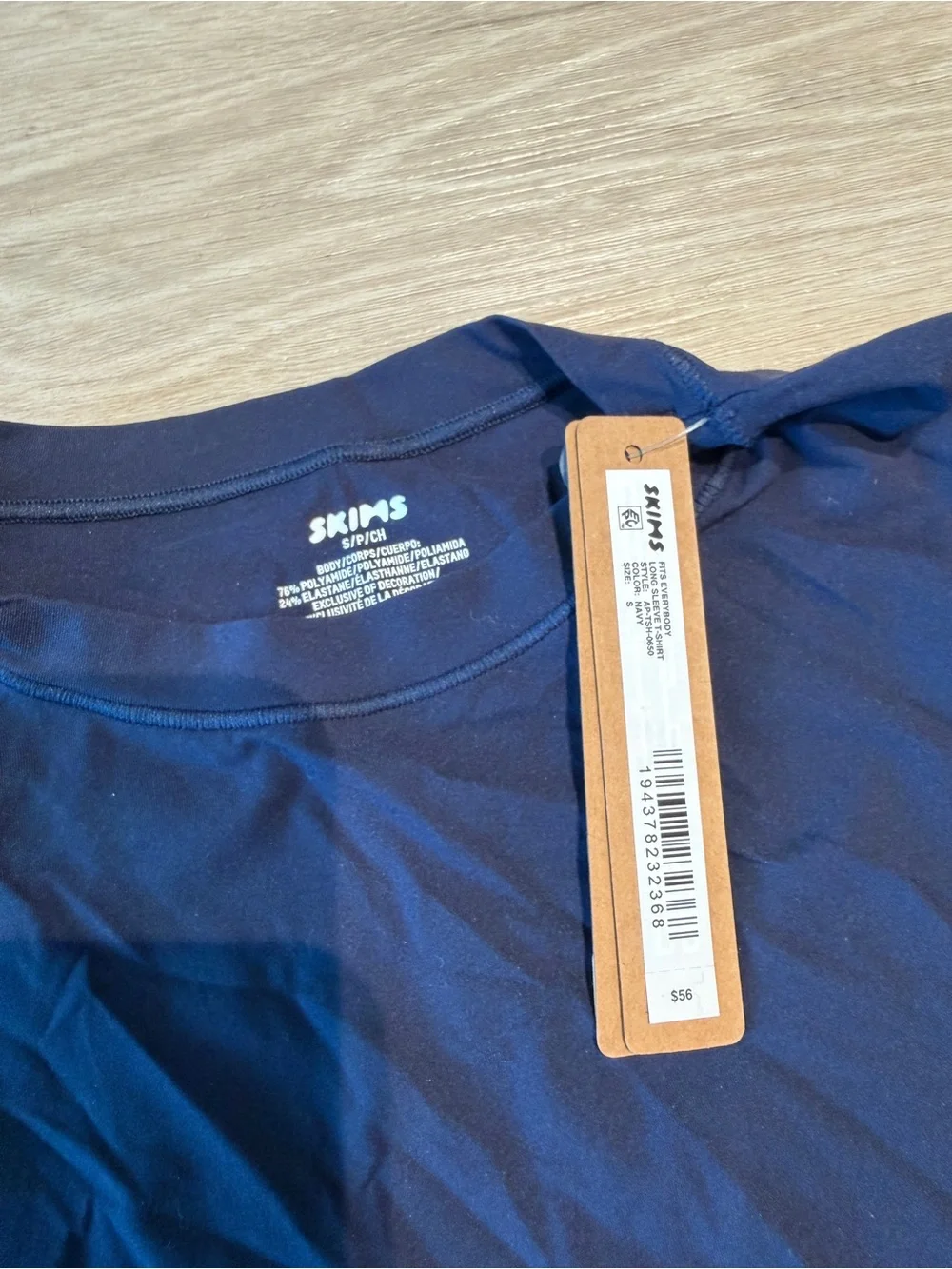 Skims Fits Everybody Long Sleeve in Size Small, New With Tags, Never Worn - Picture 2 of 3